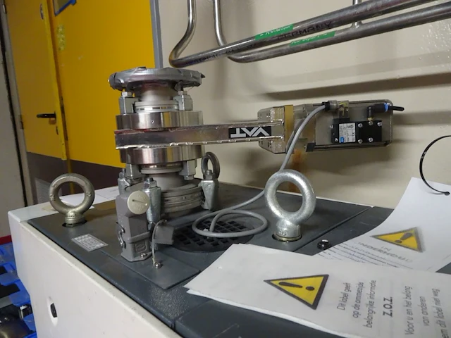 Vacuum pump alcatel - afbeelding 2 van  7