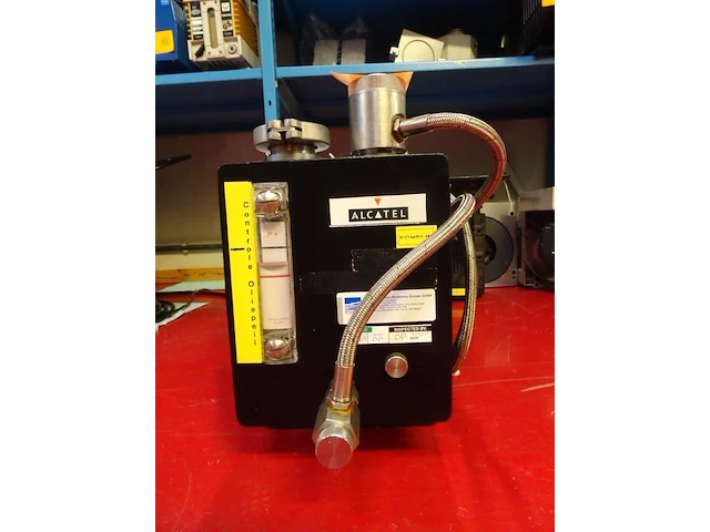 Vacuum pump alcatel - afbeelding 1 van  7