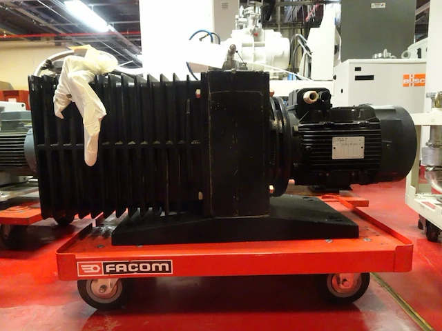 Vacuum pump alcatel - afbeelding 2 van  3