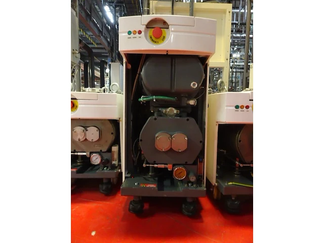 Vacuum pump alcatel - afbeelding 1 van  6