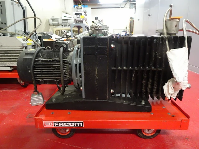 Vacuum pump alcatel - afbeelding 2 van  4
