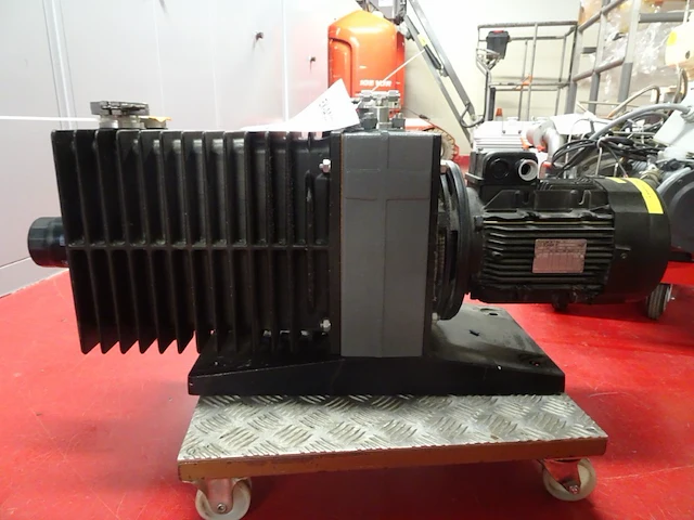 Vacuum pump alcatel - afbeelding 2 van  5