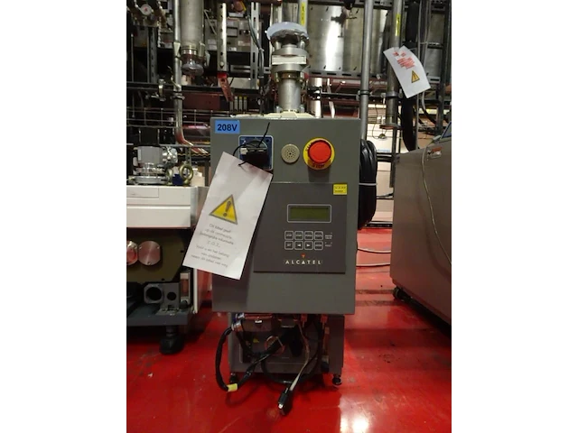 Vacuum pump alcatel - afbeelding 1 van  4
