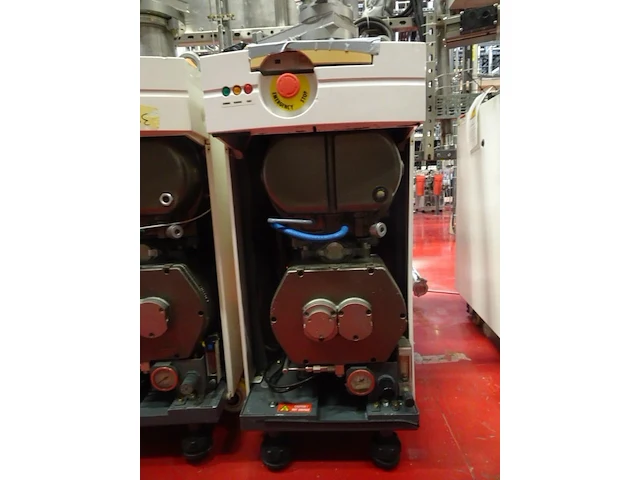 Vacuum pump alcatel - afbeelding 1 van  5