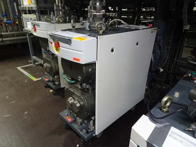 Vacuum pump alcatel - afbeelding 2 van  6