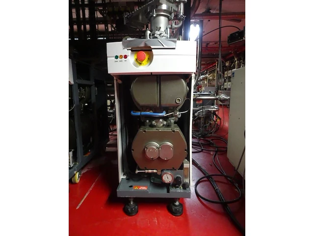 Vacuum pump alcatel - afbeelding 1 van  6