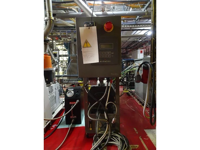 Vacuum pump alcatel - afbeelding 1 van  6