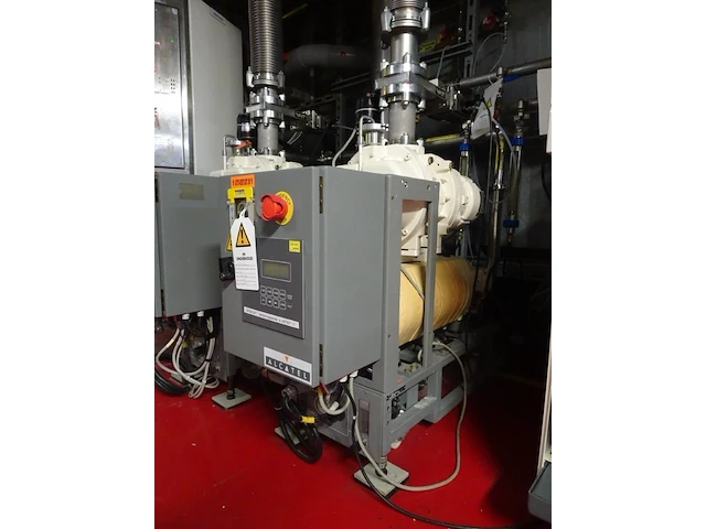 Vacuum pump alcatel - afbeelding 2 van  7