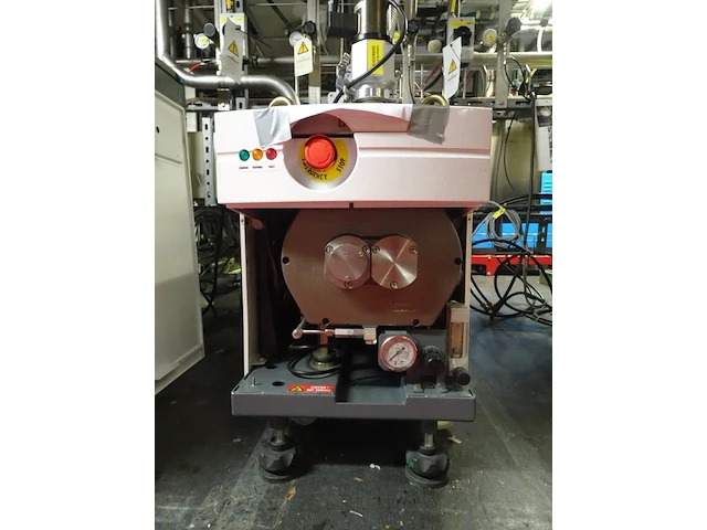 Vacuum pump alcatel - afbeelding 1 van  6