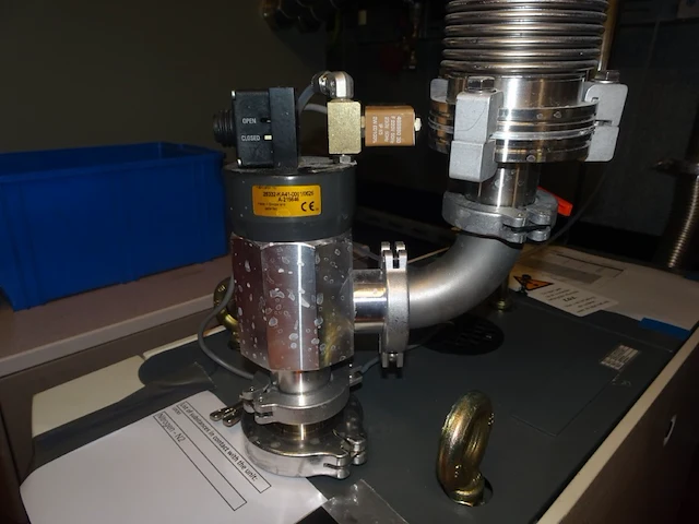 Vacuum pump alcatel - afbeelding 3 van  5