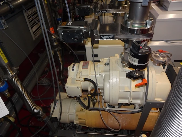 Vacuum pump alcatel - afbeelding 3 van  6