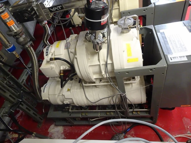 Vacuum pump alcatel - afbeelding 4 van  7