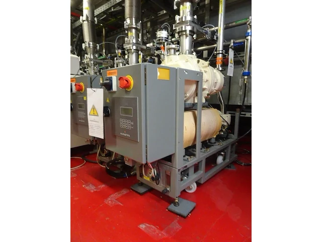 Vacuum pump alcatel - afbeelding 2 van  5