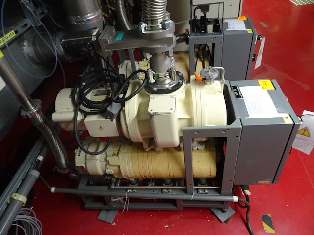 Vacuum pump alcatel - afbeelding 5 van  7