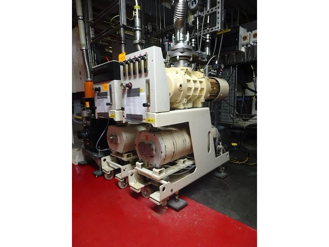 Vacuum pump alcatel - afbeelding 2 van  6
