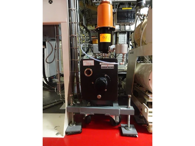 Vacuum pump alcatel - afbeelding 1 van  6