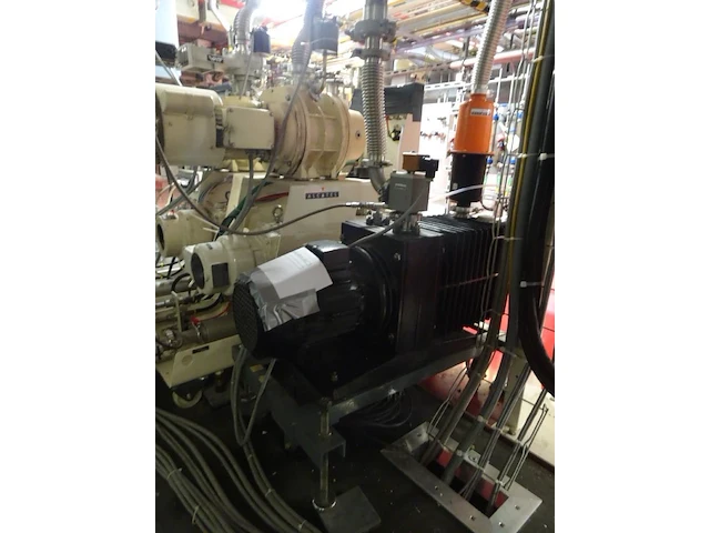 Vacuum pump alcatel - afbeelding 4 van  6