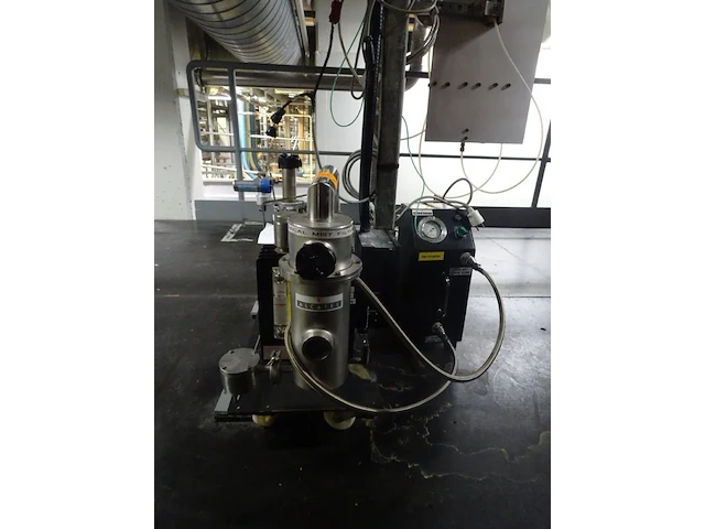 Vacuum pump alcatel - afbeelding 1 van  6