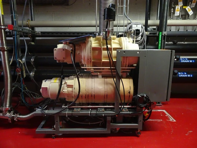 Vacuum pump alcatel - afbeelding 3 van  6