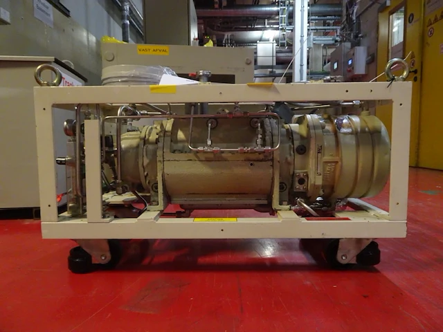 Vacuum pump ebara - afbeelding 1 van  6