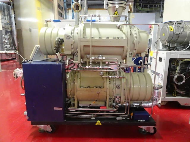 Vacuum pump ebara - afbeelding 7 van  9