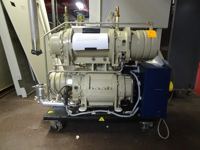 Vacuum pump ebara - afbeelding 4 van  7