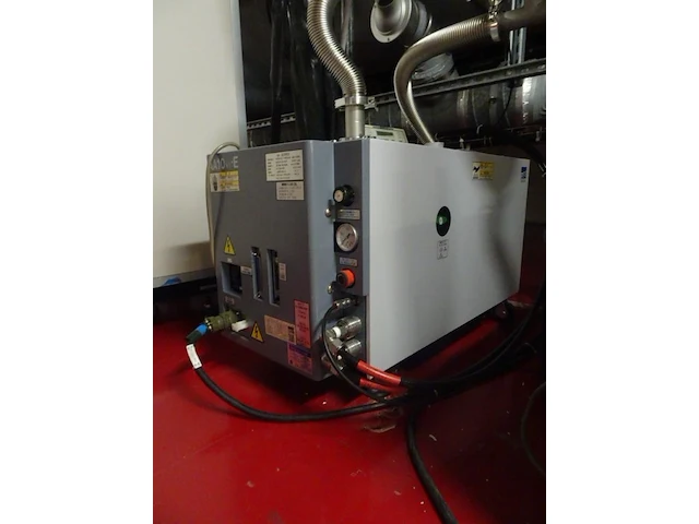 Vacuum pump ebara - afbeelding 2 van  5