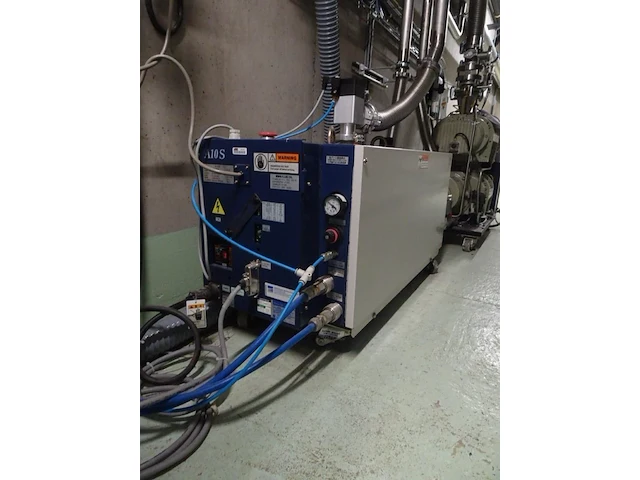 Vacuum pump ebara - afbeelding 1 van  4