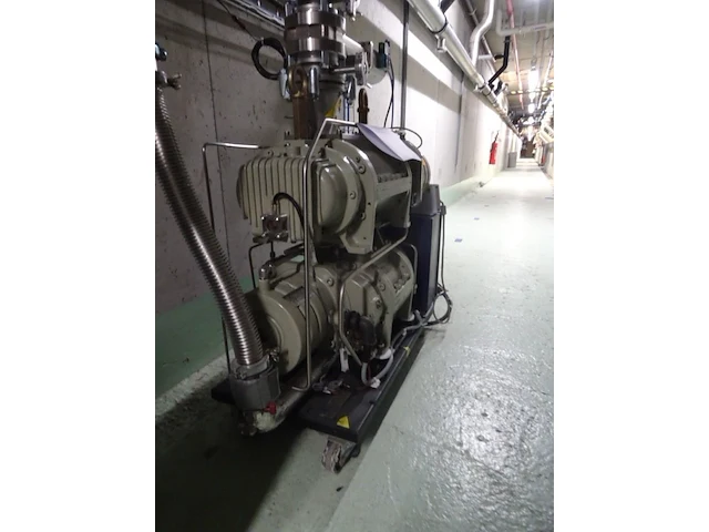Vacuum pump ebara - afbeelding 8 van  8