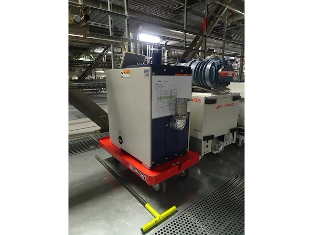 Vacuum pump ebara - afbeelding 3 van  7