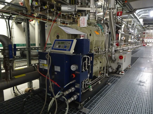 Vacuum pump ebara - afbeelding 4 van  8