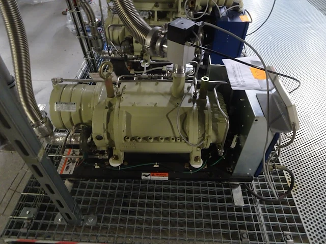 Vacuum pump ebara - afbeelding 4 van  6