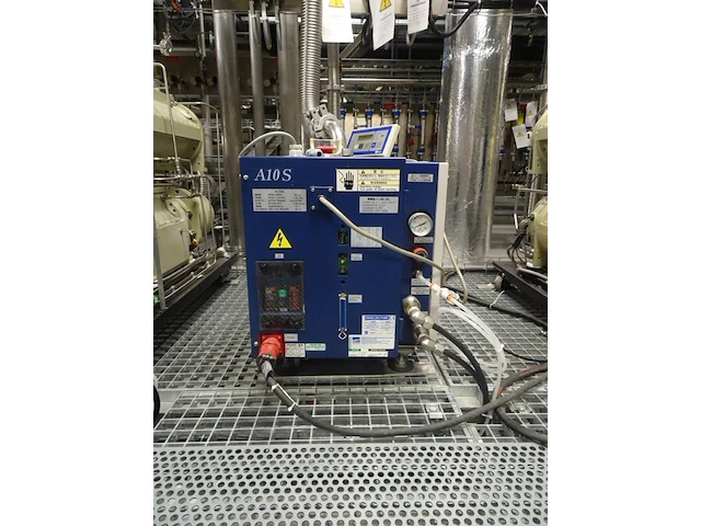 Vacuum pump ebara - afbeelding 1 van  6
