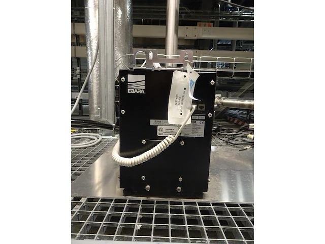 Vacuum pump ebara - afbeelding 1 van  5