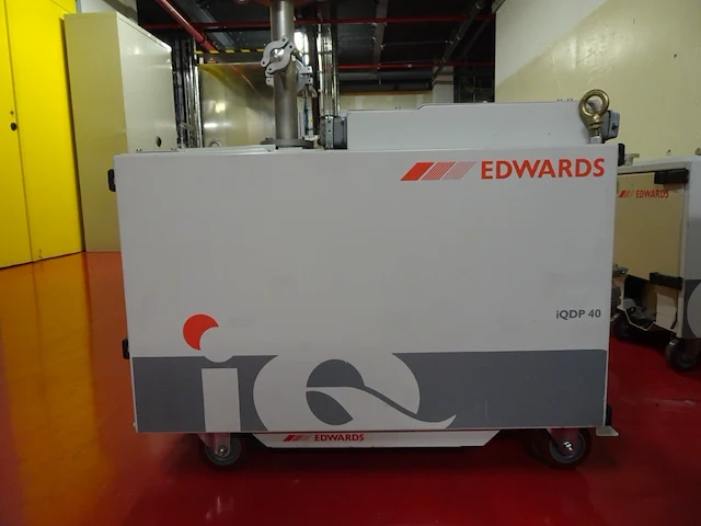 Vacuum pump edwards - afbeelding 4 van  6
