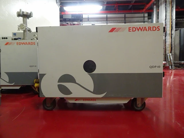Vacuum pump edwards - afbeelding 2 van  5