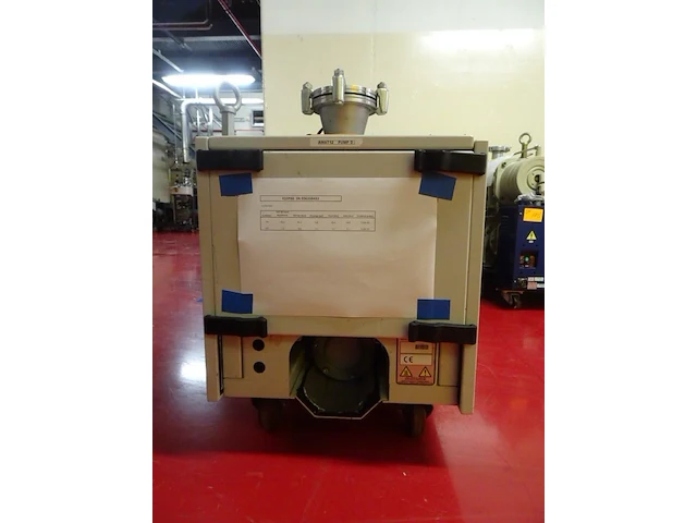 Vacuum pump edwards - afbeelding 1 van  8