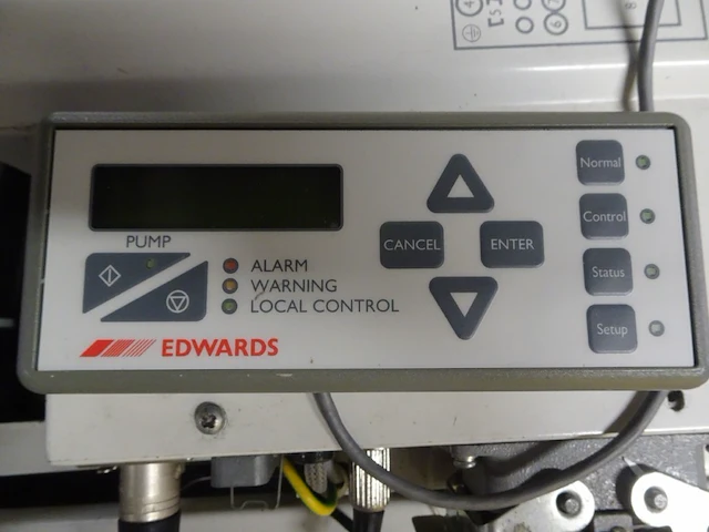 Vacuum pump edwards - afbeelding 5 van  8