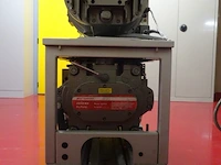 Vacuum pump edwards - afbeelding 8 van  9