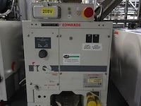 Vacuum pump edwards - afbeelding 1 van  7