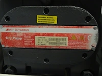 Vacuum pump edwards - afbeelding 6 van  7