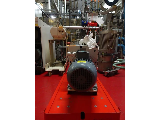 Vacuum pump leybold - afbeelding 1 van  6