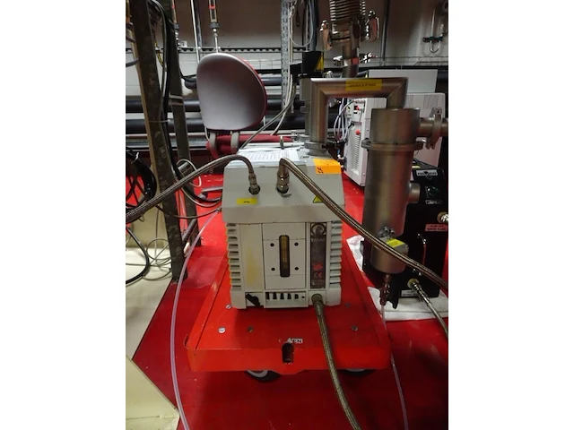 Vacuum pump leybold - afbeelding 2 van  6
