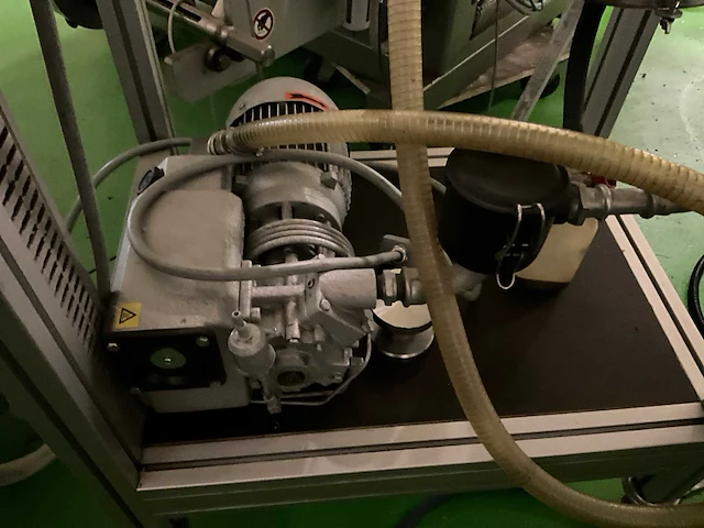 Vacuüm tafel met mobiele pomp - afbeelding 2 van  5