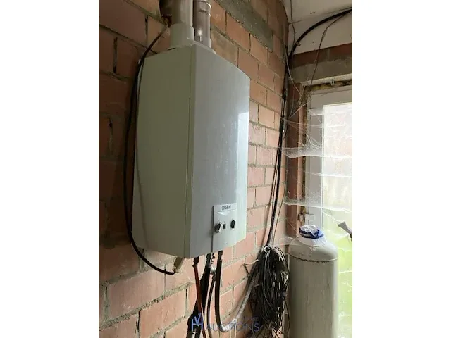 Vaillant gas boiler - afbeelding 1 van  2