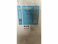 Valeriana designradiator 1181x585mm 627w wit 01850105 - afbeelding 1 van  1