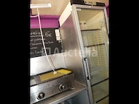 Valkenars 'dolly' type foodtruck aanhangwagen - afbeelding 24 van  29