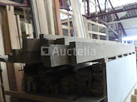 Vallende planken, latten en balken - afbeelding 16 van  30