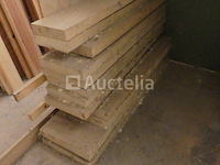 Vallende planken, latten en balken - afbeelding 20 van  30