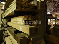 Vallende planken, latten en balken - afbeelding 12 van  30